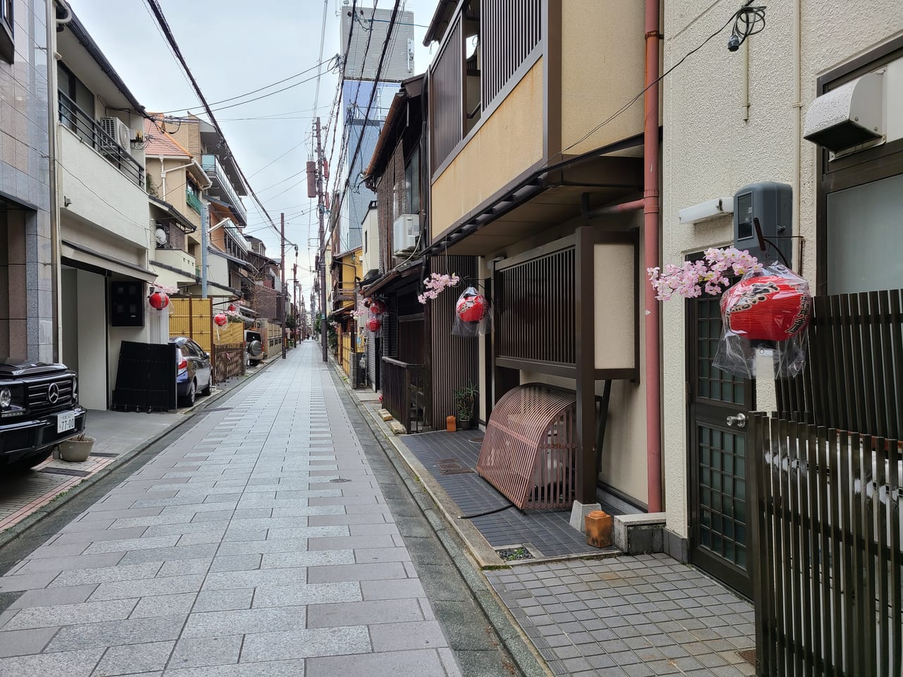 京都五花街の一つ、風情ある宮川筋